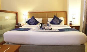 Oyo Premium Prem Mandir Hotel Vrindavan