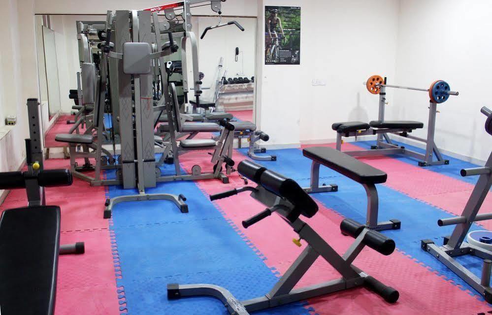 Hotel Oyo Premium Prem Mandir 3*